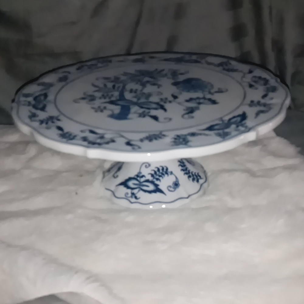 Blue and White Floral Cake Stand